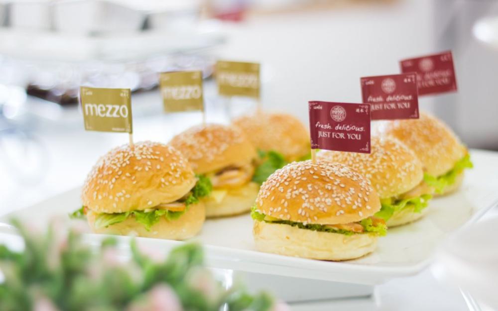 เบอเกอร์ mezzo